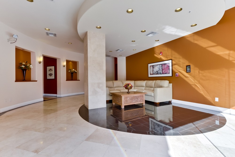Virtual tour photo 31 of 44 for 350 K Street #616