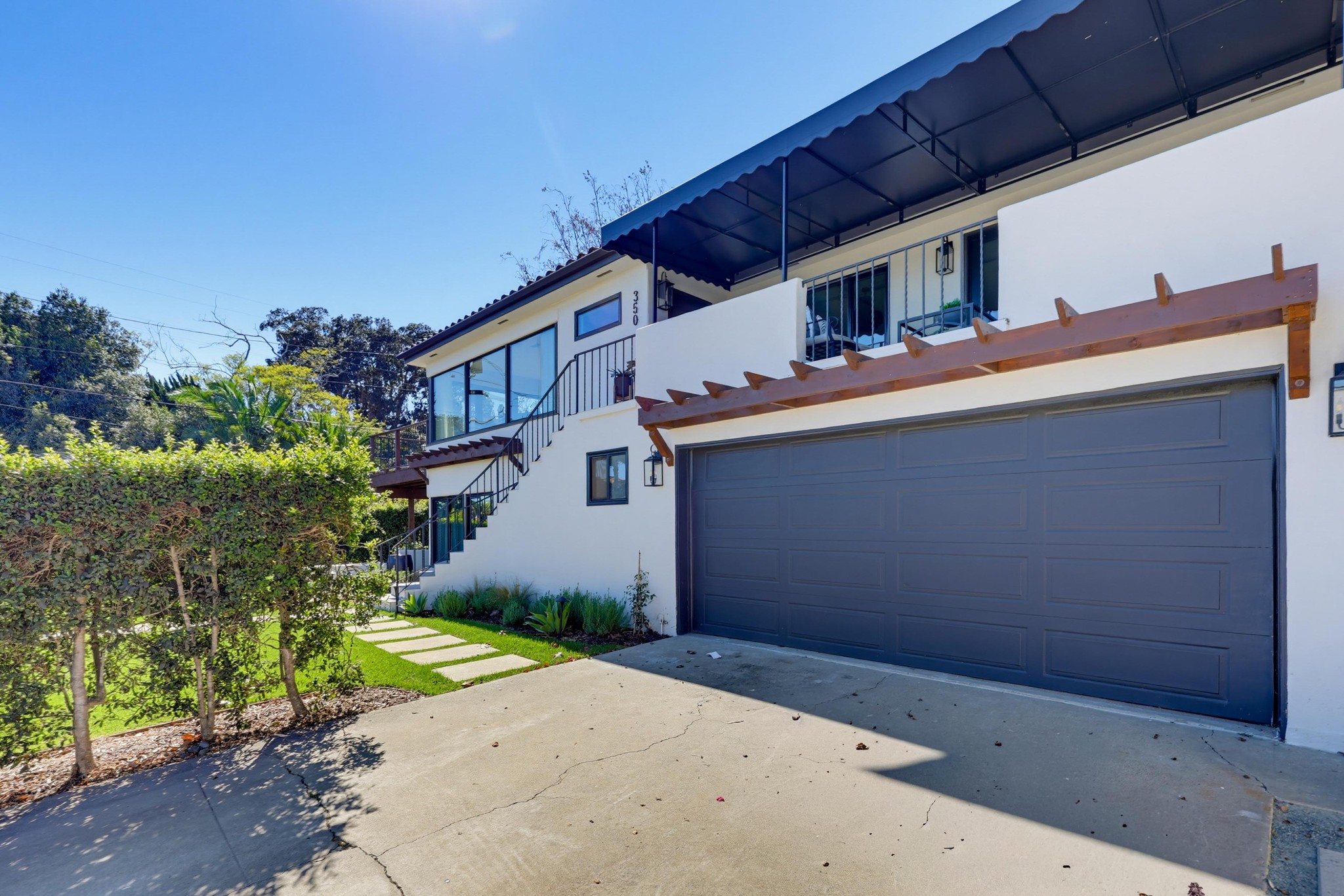 Virtual tour photo 6 of 155 for 350 San Elijo St
