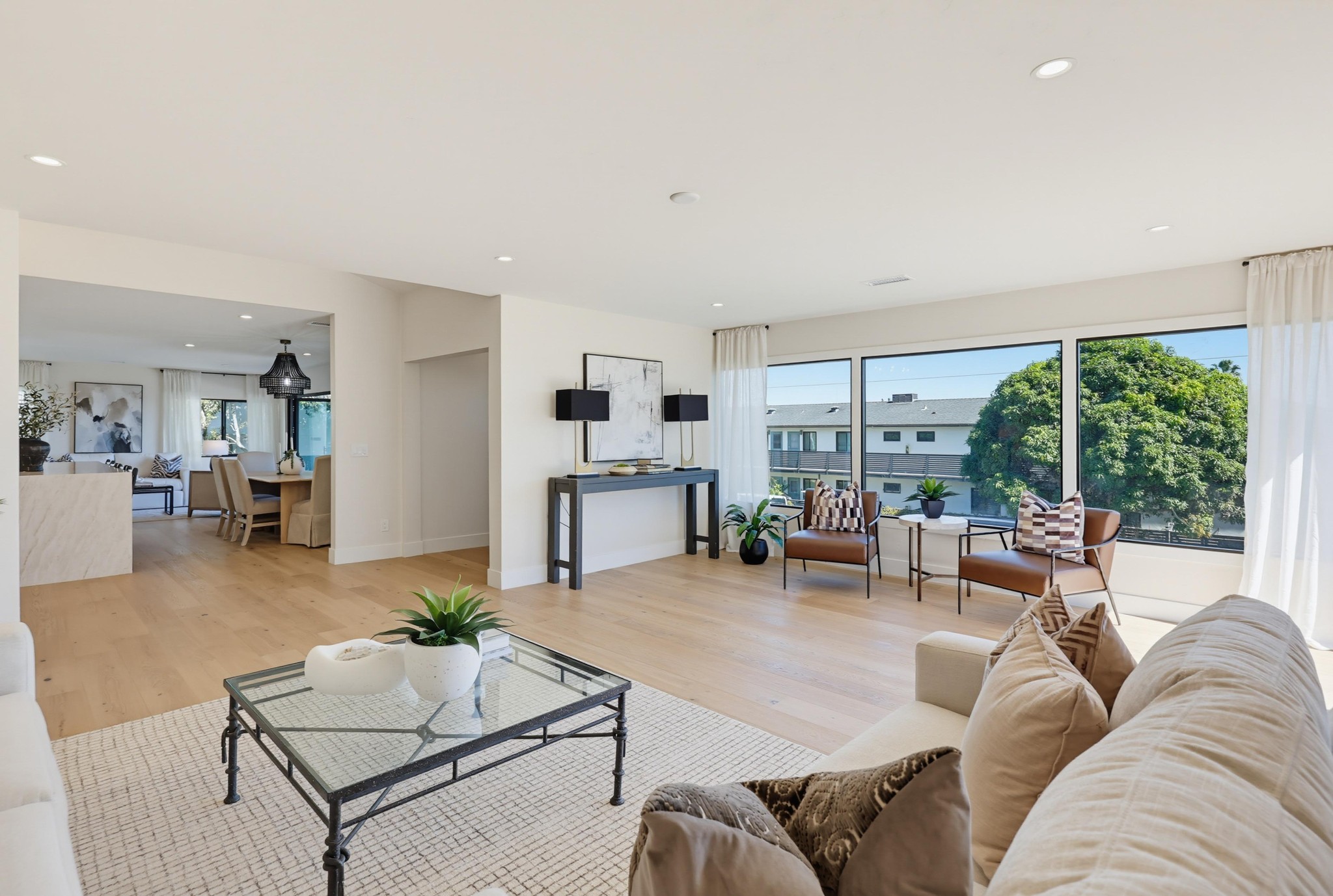 Virtual tour photo 22 of 155 for 350 San Elijo St