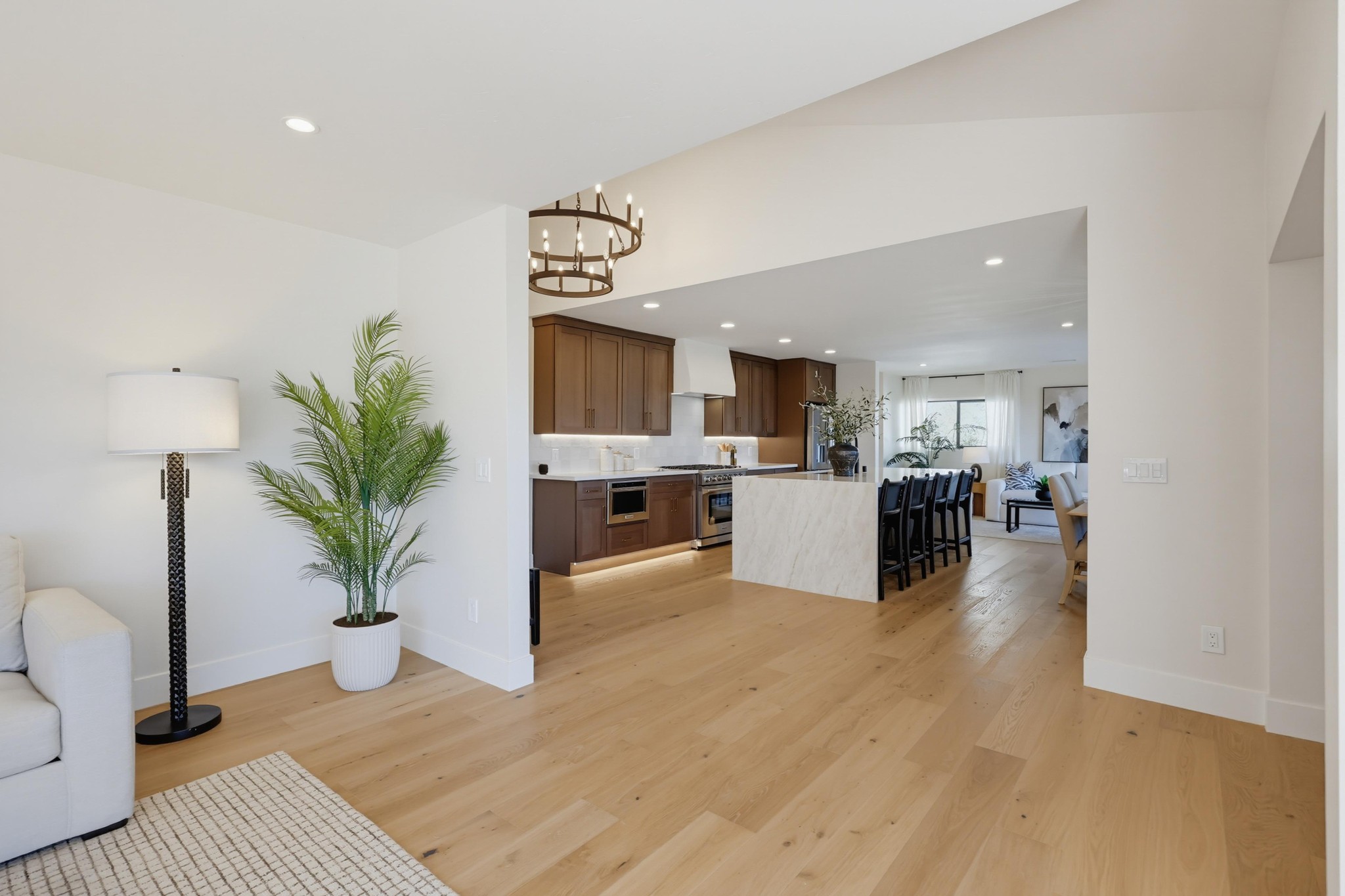 Virtual tour photo 24 of 155 for 350 San Elijo St
