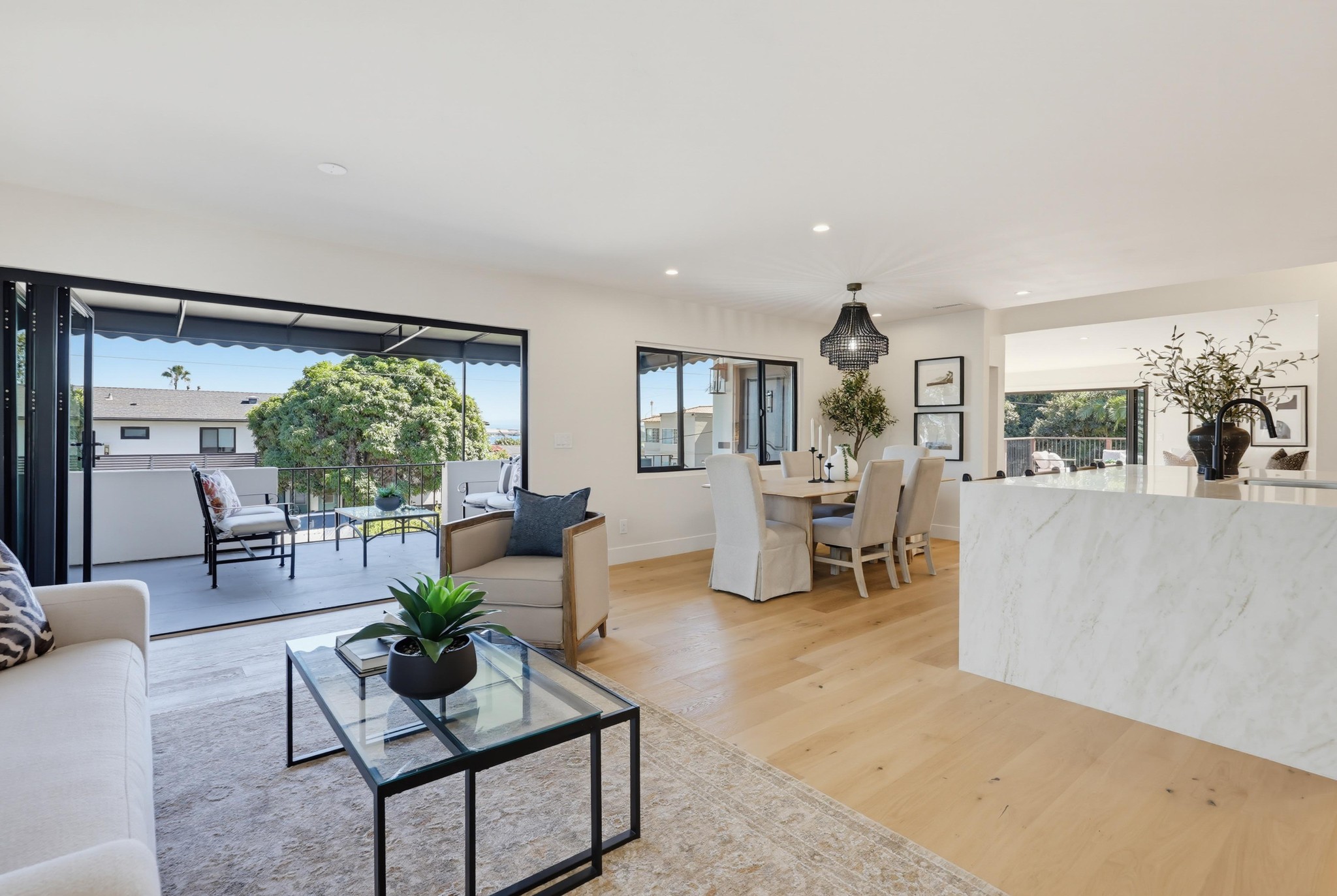 Virtual tour photo 26 of 155 for 350 San Elijo St