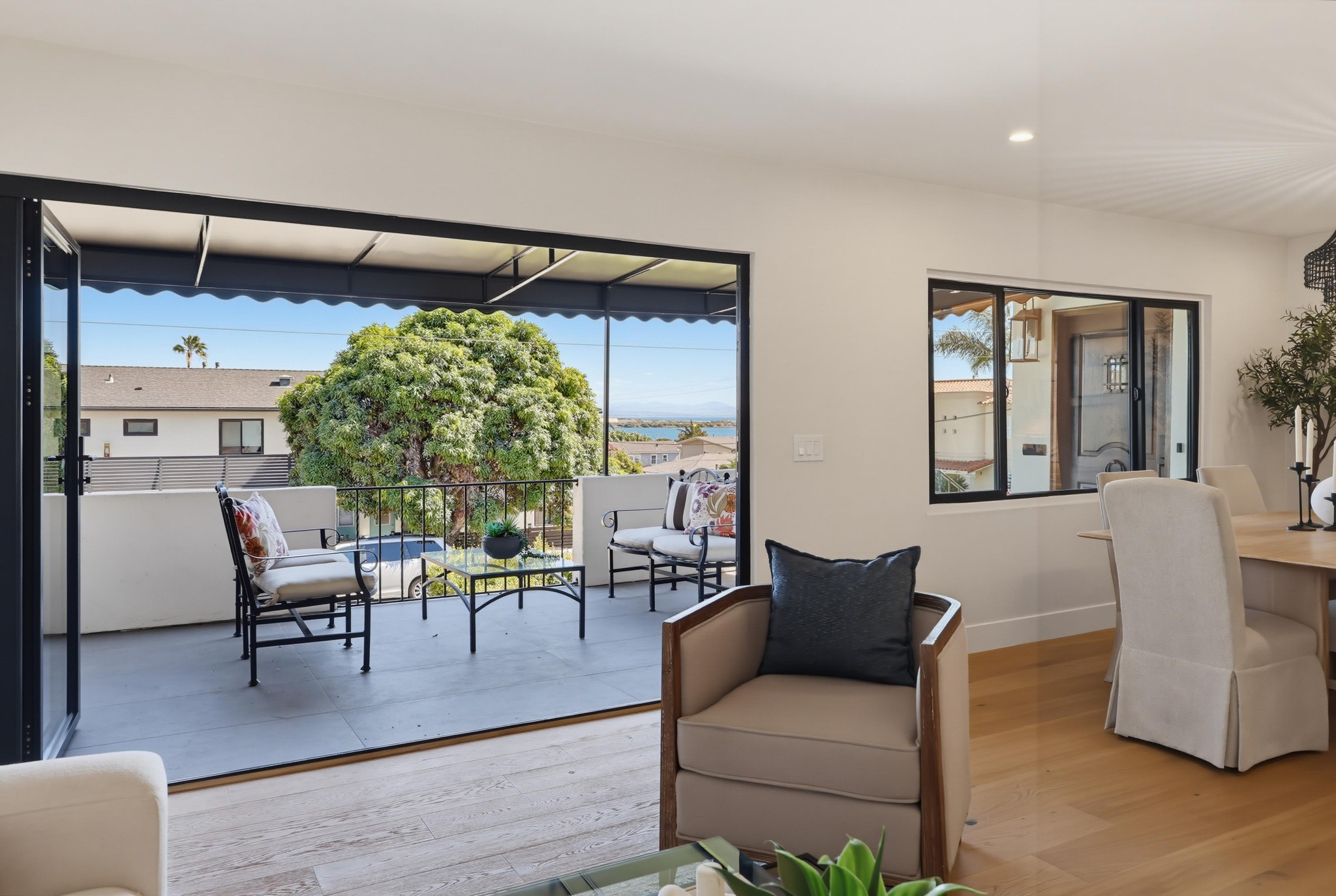 Virtual tour photo 30 of 155 for 350 San Elijo St