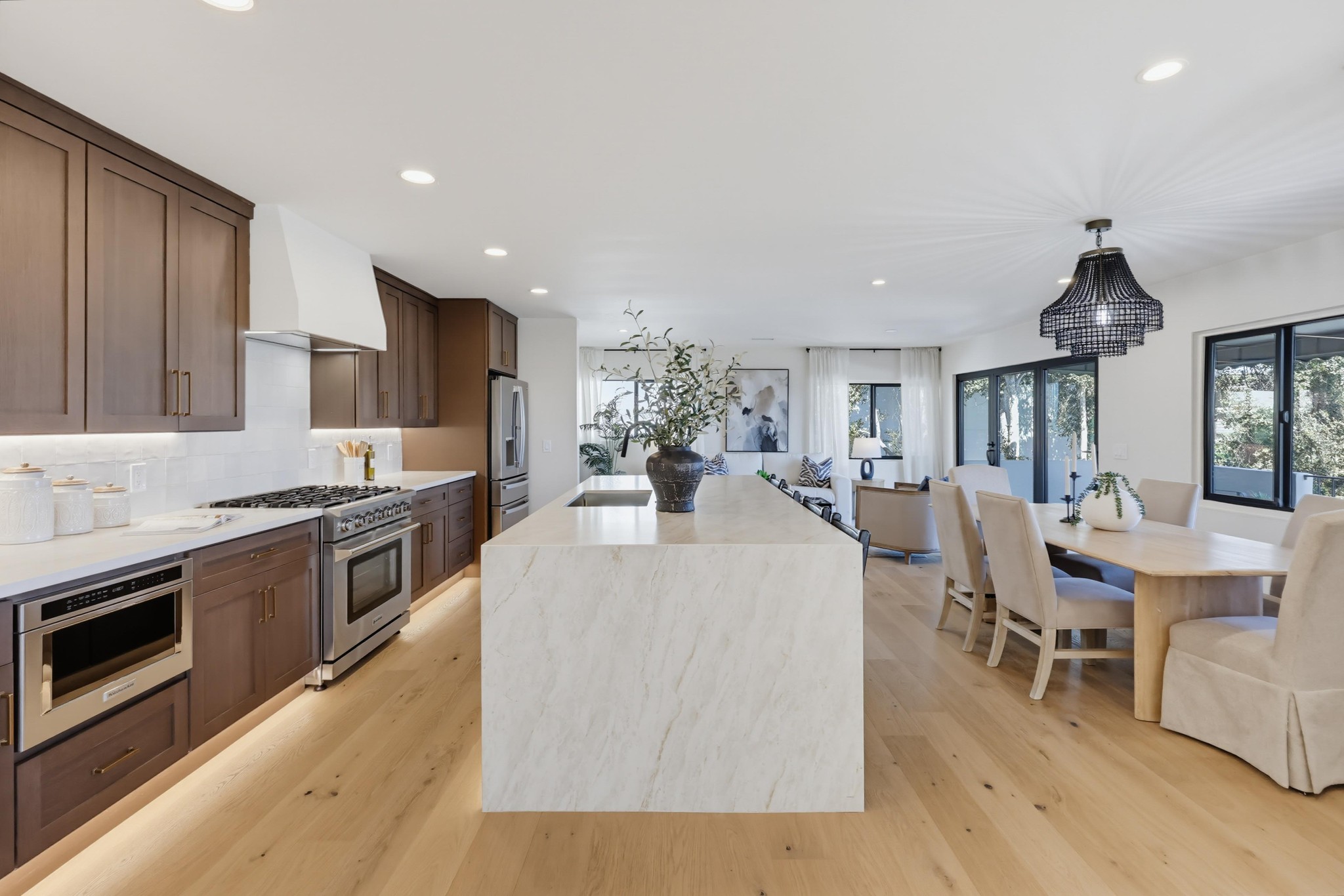Virtual tour photo 33 of 155 for 350 San Elijo St