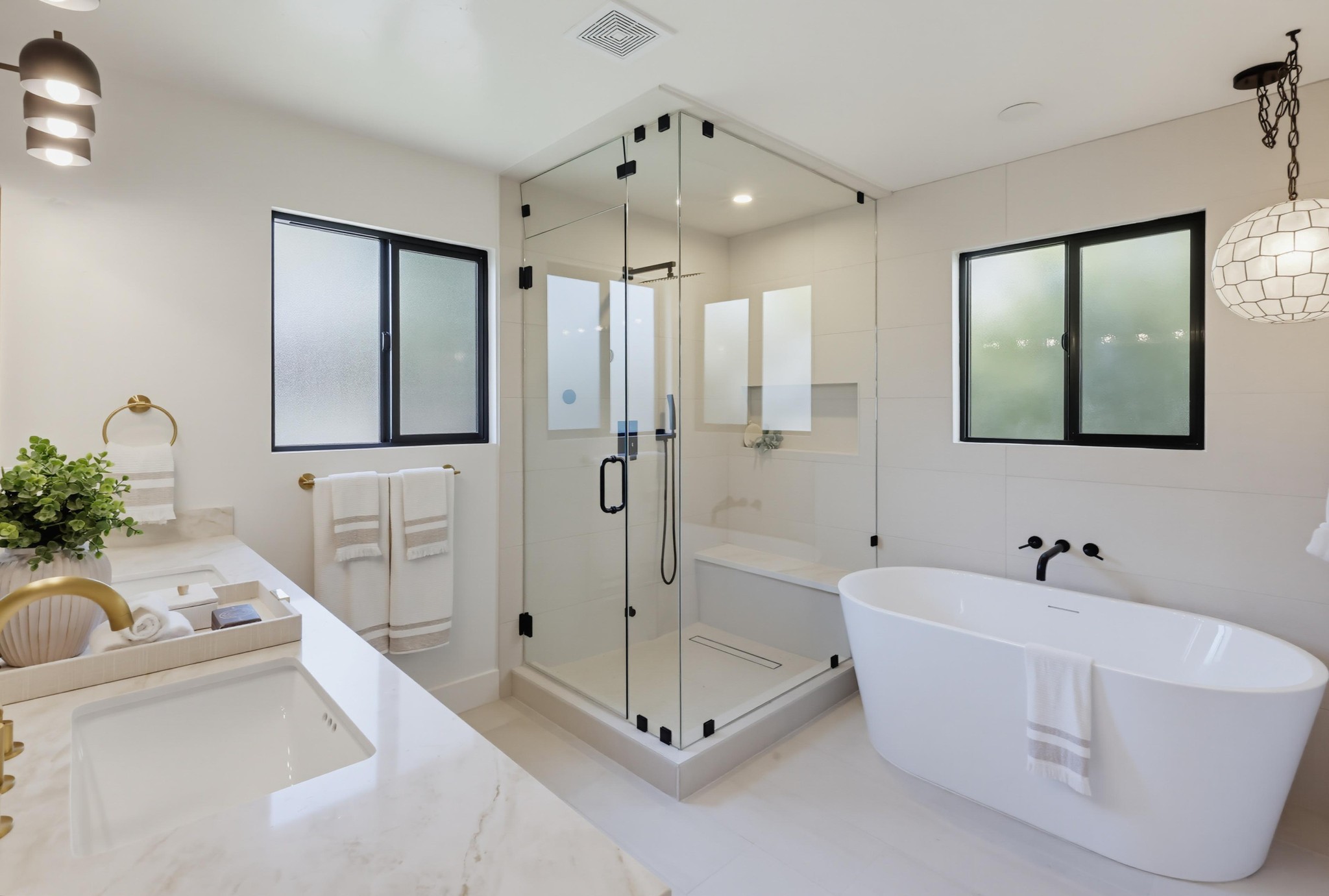 Virtual tour photo 80 of 155 for 350 San Elijo St