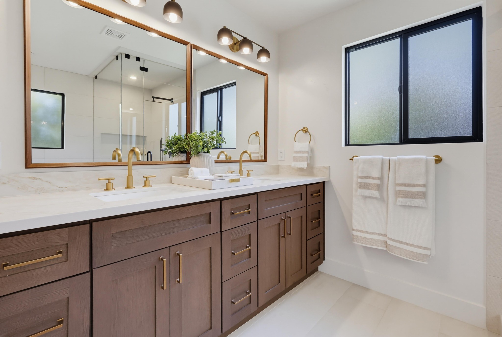 Virtual tour photo 82 of 155 for 350 San Elijo St