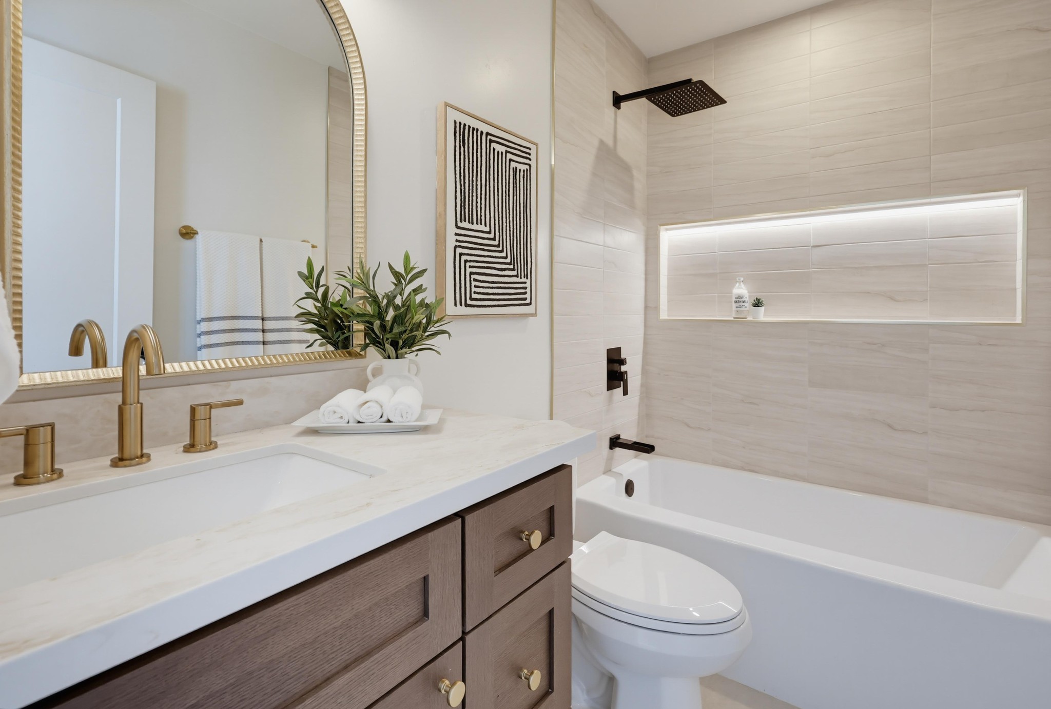 Virtual tour photo 91 of 155 for 350 San Elijo St