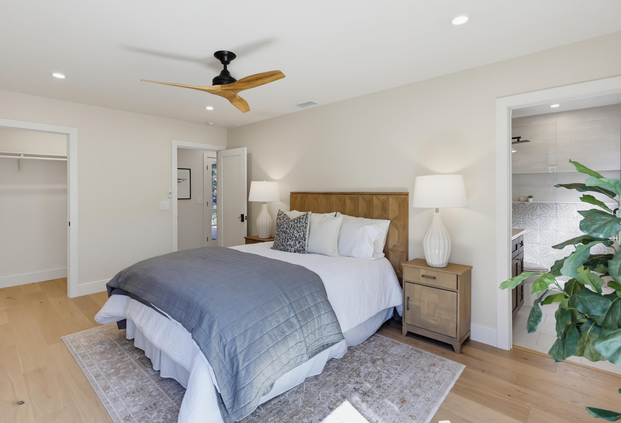 Virtual tour photo 99 of 155 for 350 San Elijo St