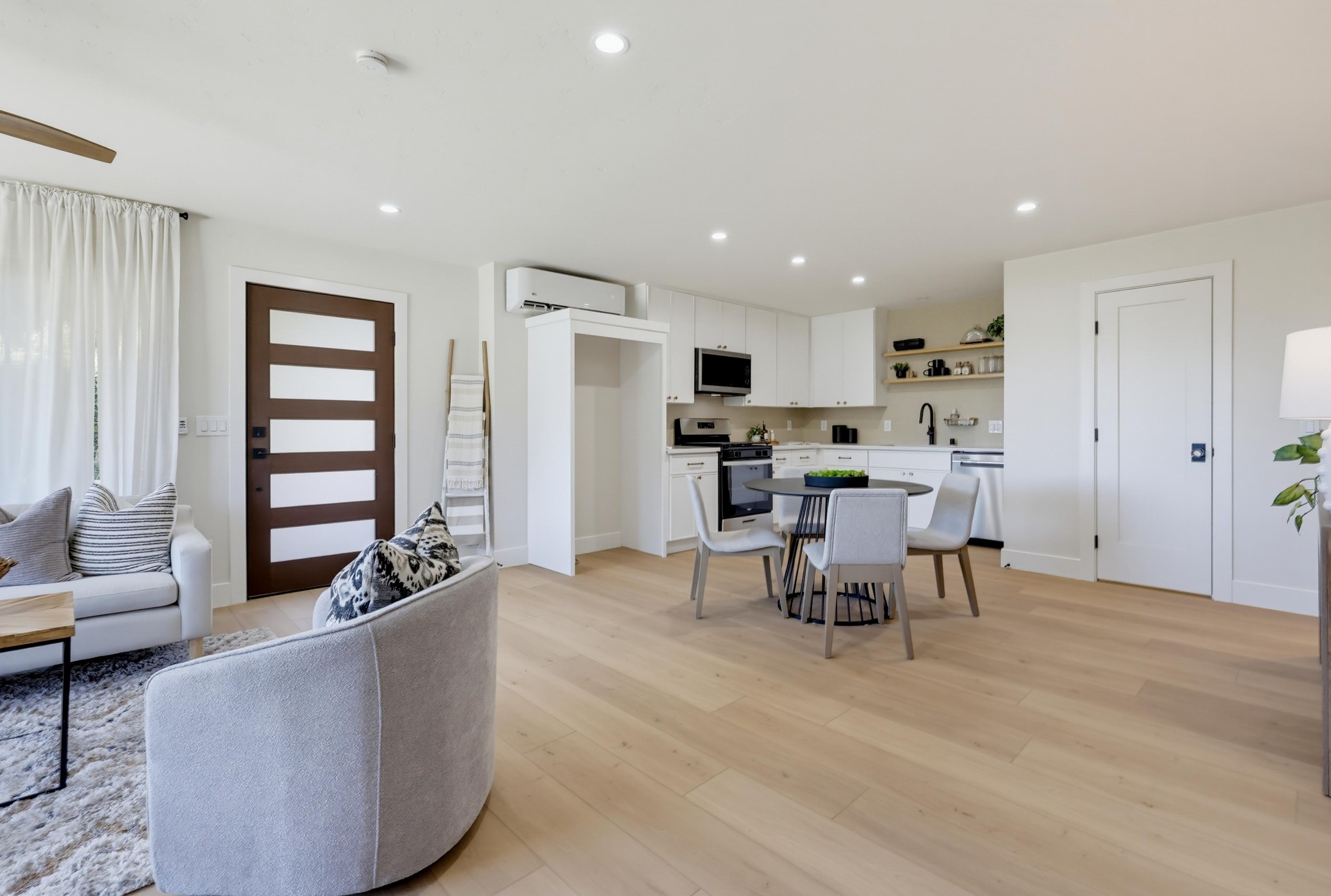 Virtual tour photo 125 of 155 for 350 San Elijo St