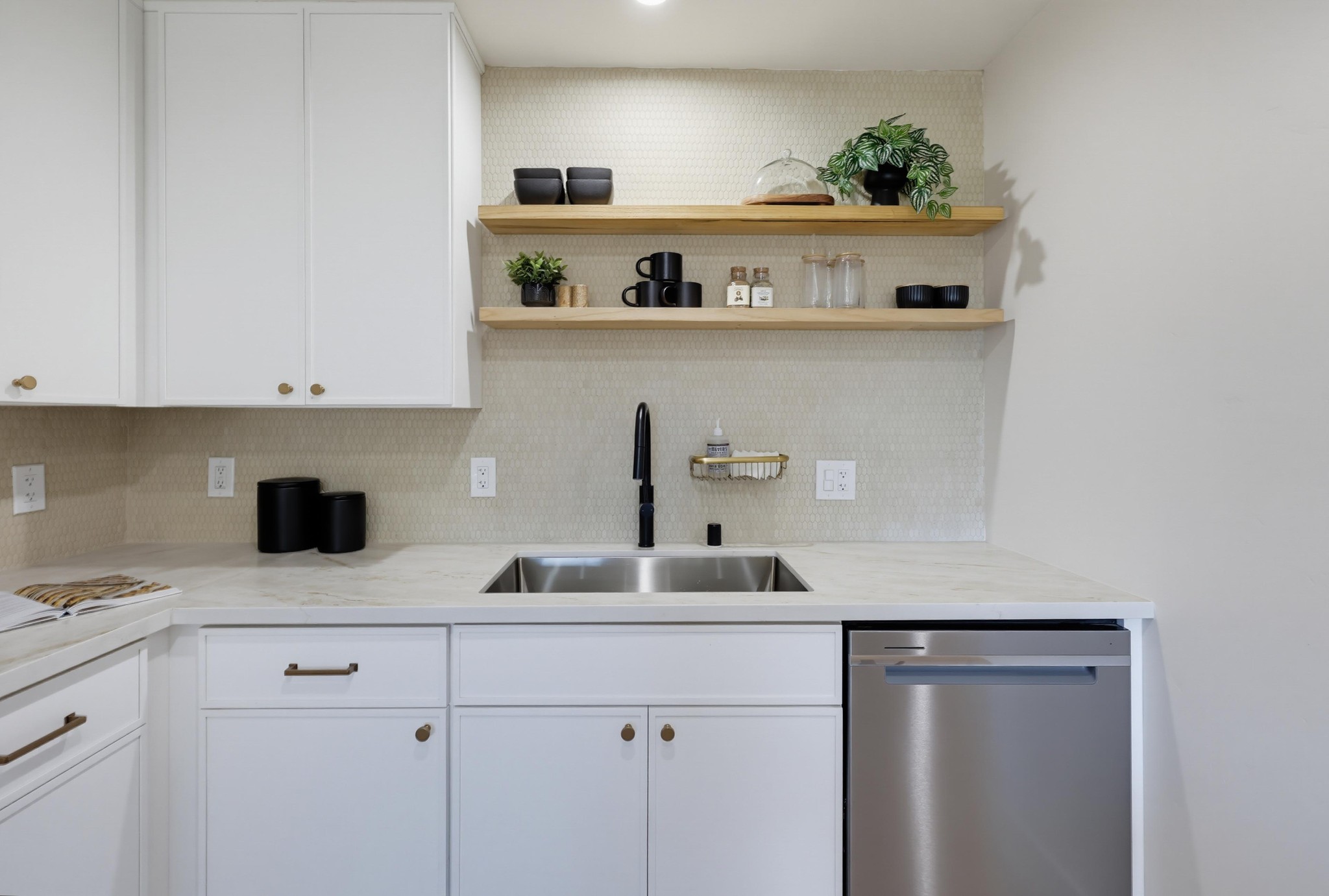 Virtual tour photo 128 of 155 for 350 San Elijo St