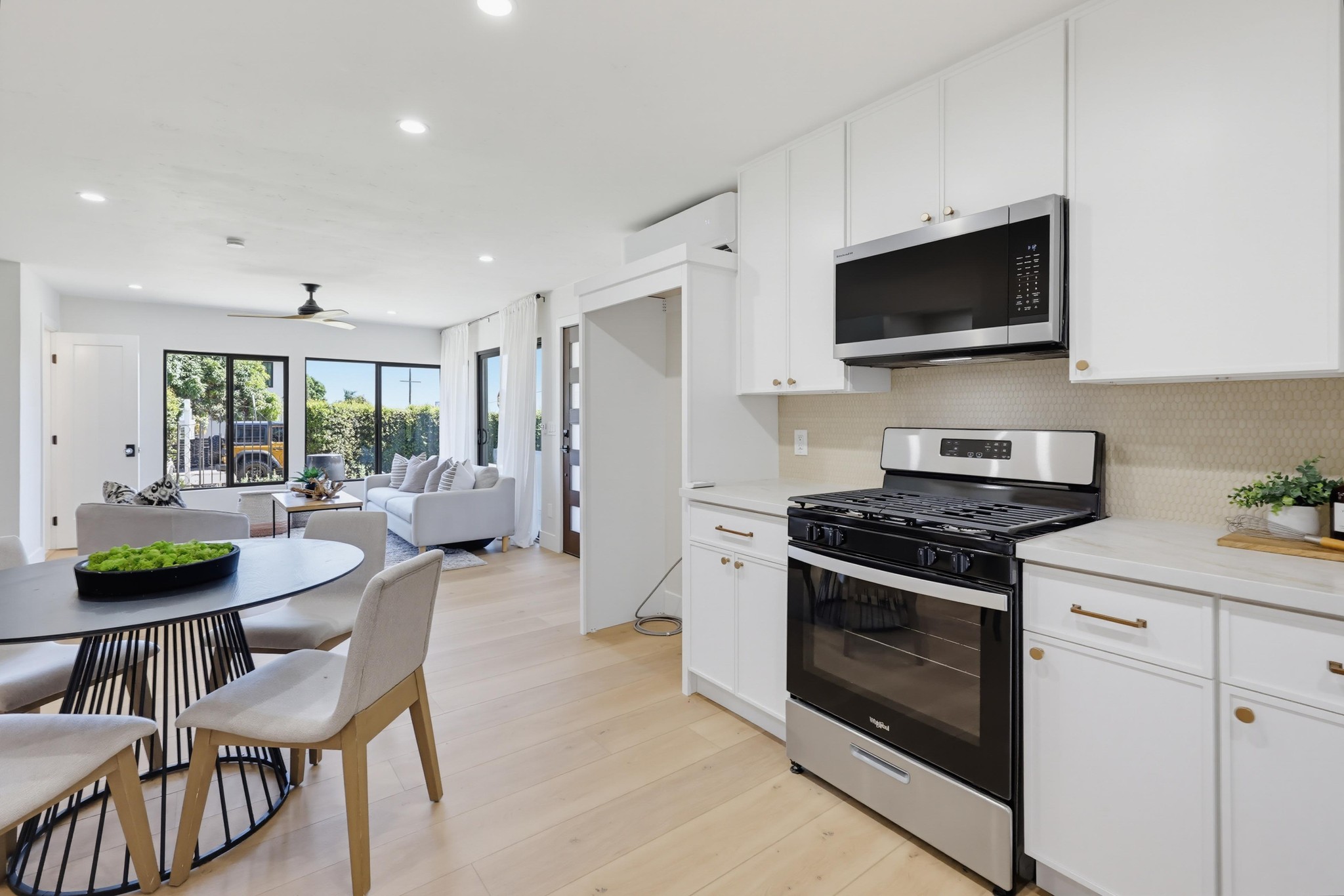 Virtual tour photo 129 of 155 for 350 San Elijo St