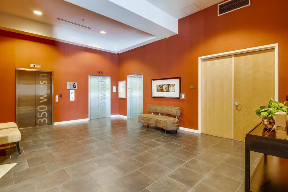 Virtual tour photo 5 of 26 for 350 W Ash St #1001