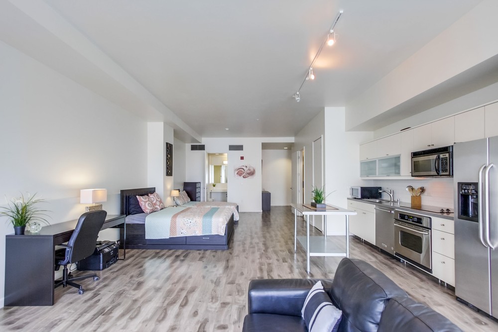 Virtual tour photo 19 of 42 for 350 W Ash St UNIT 1001