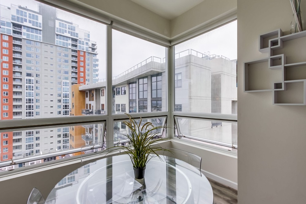 Virtual tour photo 22 of 42 for 350 W Ash St UNIT 1001