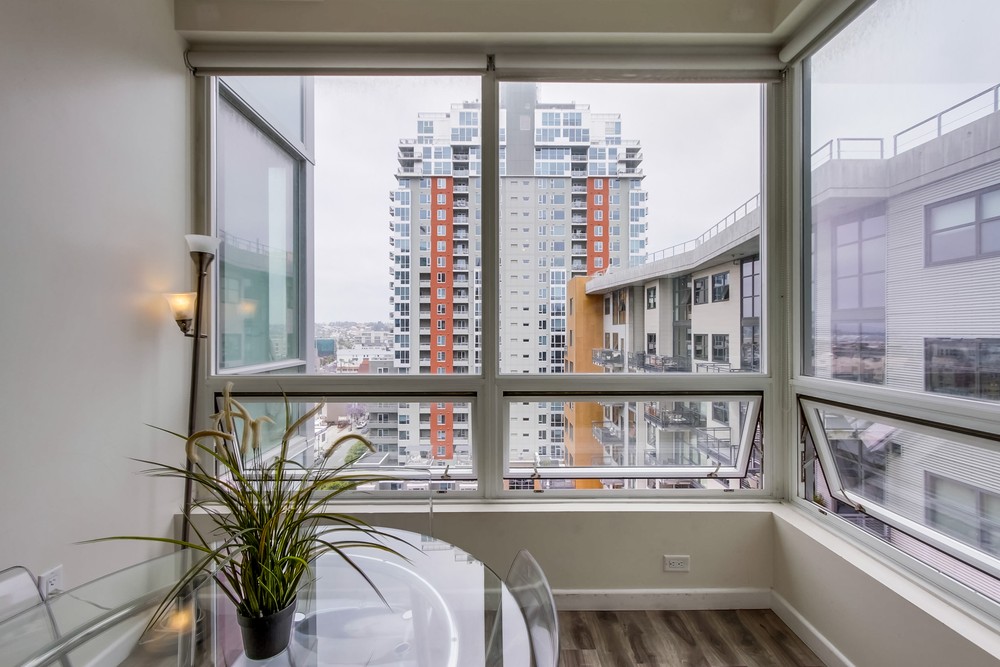 Virtual tour photo 23 of 42 for 350 W Ash St UNIT 1001