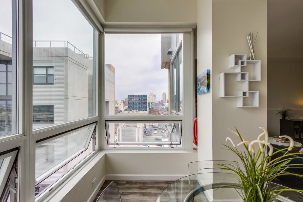 Virtual tour photo 25 of 42 for 350 W Ash St UNIT 1001