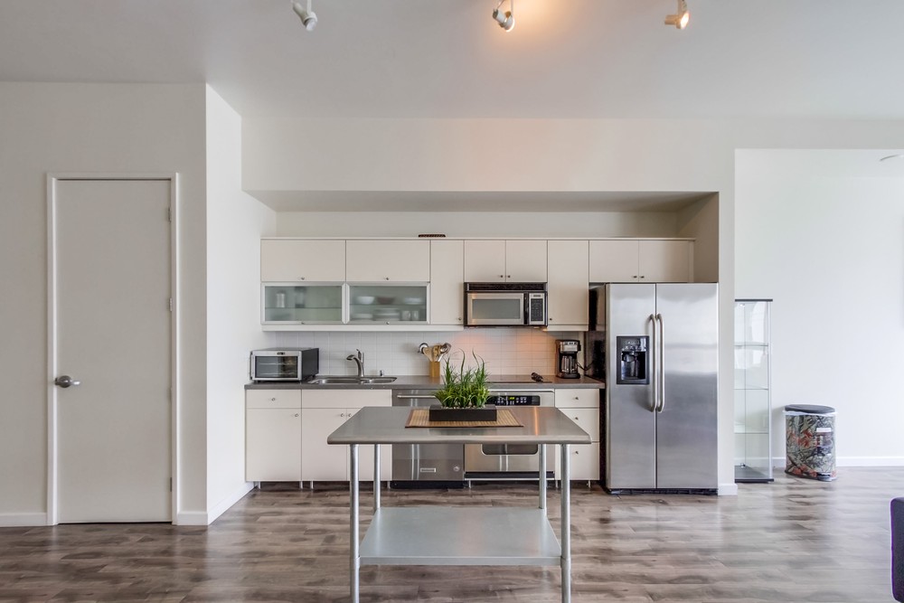Virtual tour photo 30 of 42 for 350 W Ash St UNIT 1001