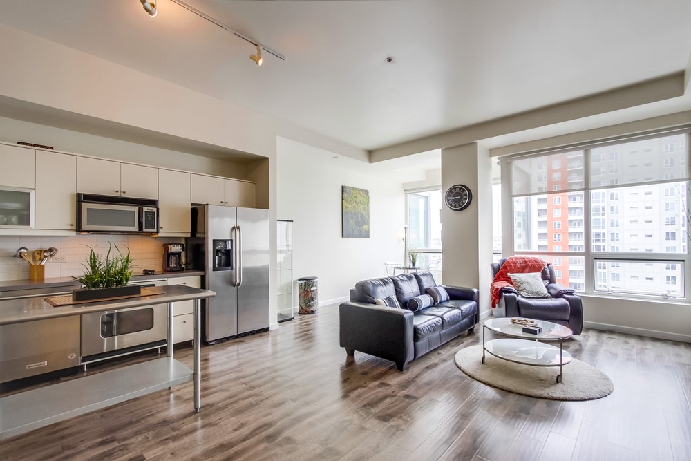 Virtual tour photo 32 of 42 for 350 W Ash St UNIT 1001