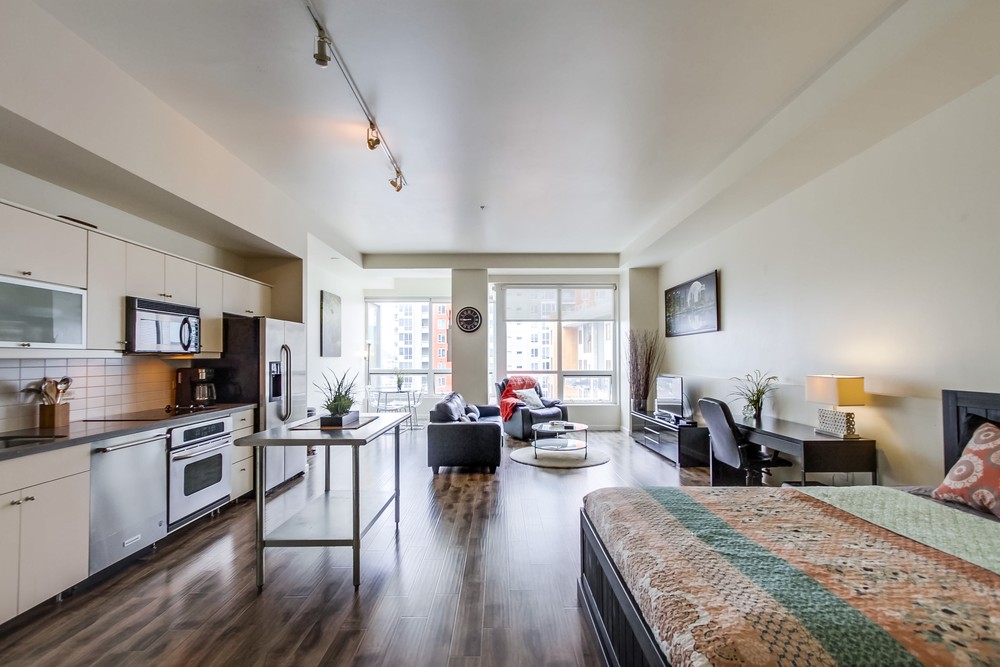 Virtual tour photo 34 of 42 for 350 W Ash St UNIT 1001