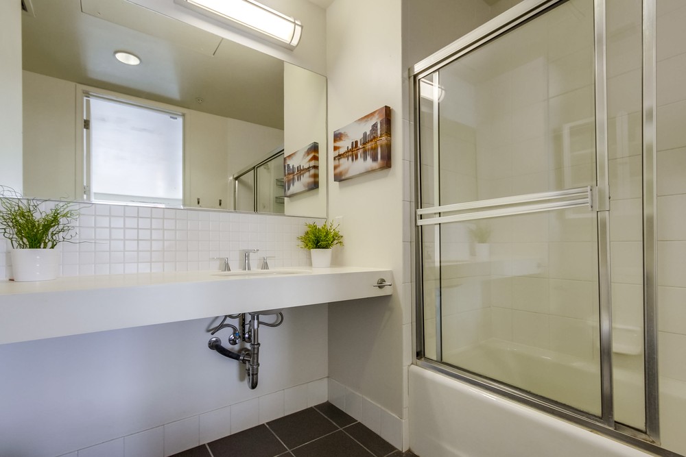 Virtual tour photo 41 of 42 for 350 W Ash St UNIT 1001