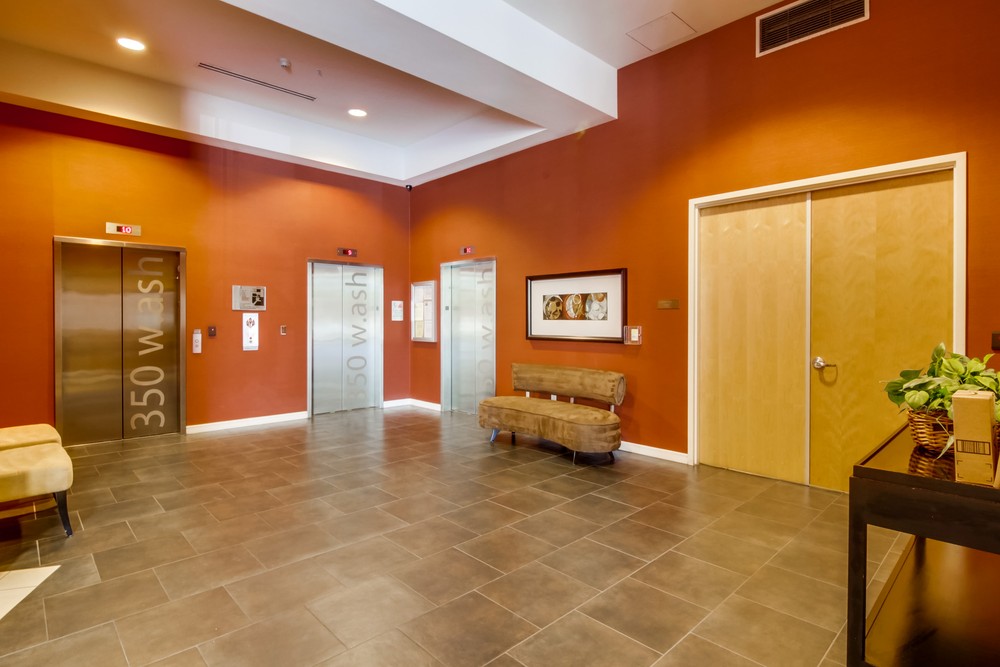 Virtual tour photo 5 of 31 for 350 W. Ash Street #1206