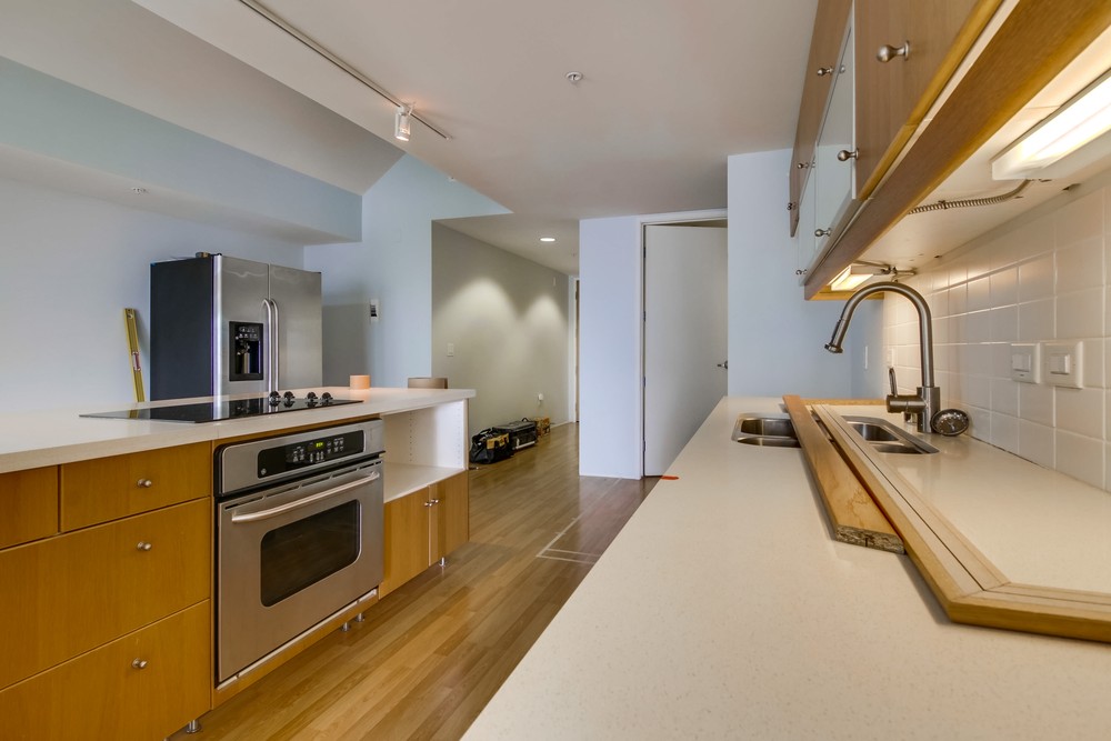 Virtual tour photo 10 of 31 for 350 W. Ash Street #1206