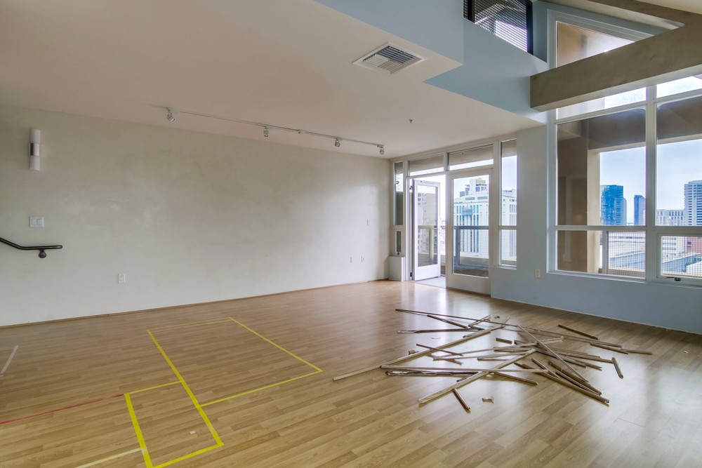 Virtual tour photo 13 of 31 for 350 W. Ash Street #1206