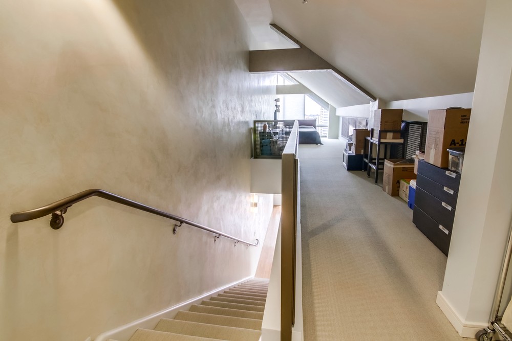 Virtual tour photo 18 of 31 for 350 W. Ash Street #1206