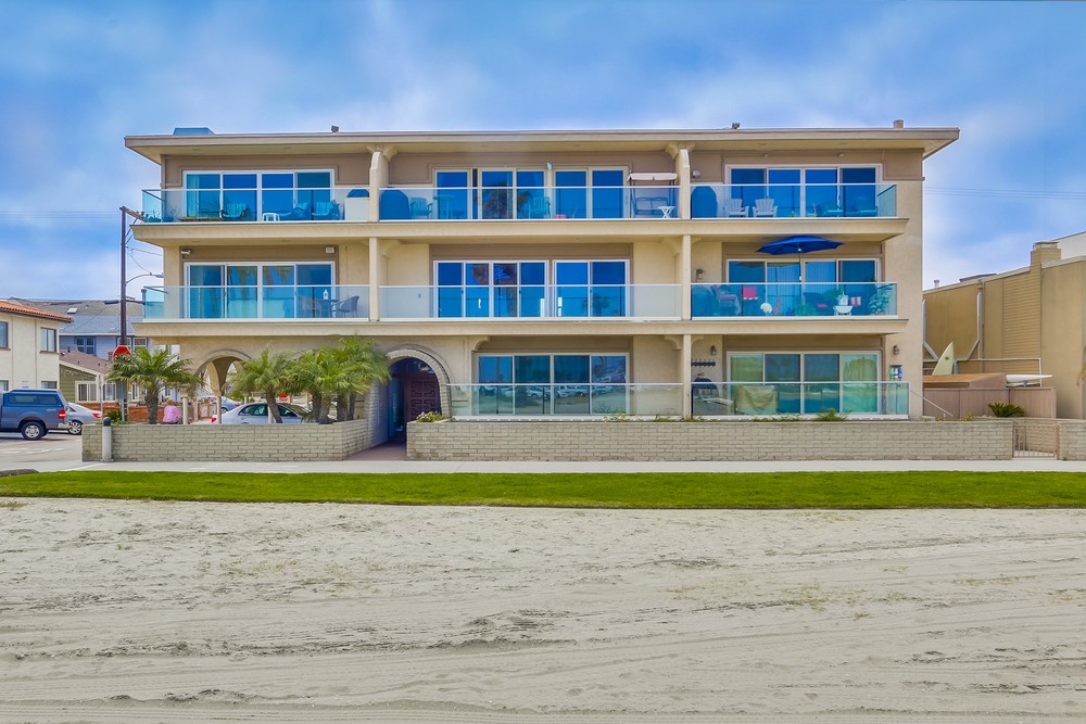 Virtual tour photo 1 of 63 for 3500 Bayside Walk #2c