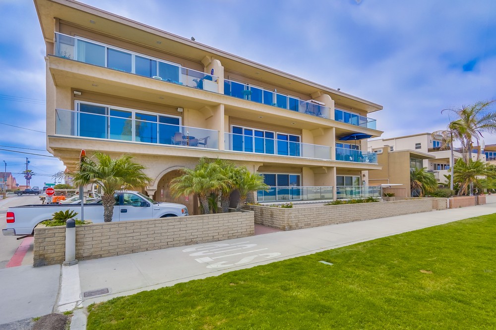 Virtual tour photo 4 of 63 for 3500 Bayside Walk #2c