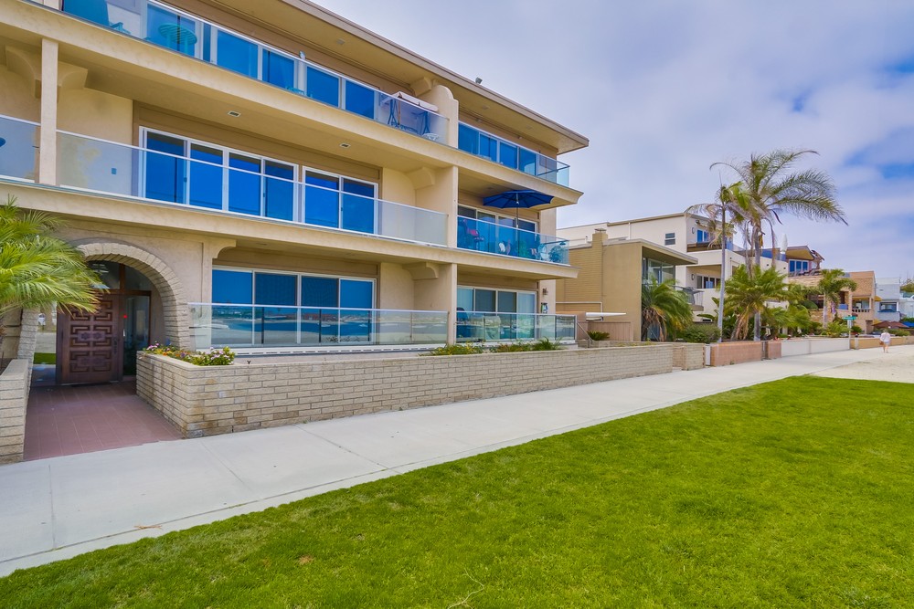 Virtual tour photo 5 of 63 for 3500 Bayside Walk #2c