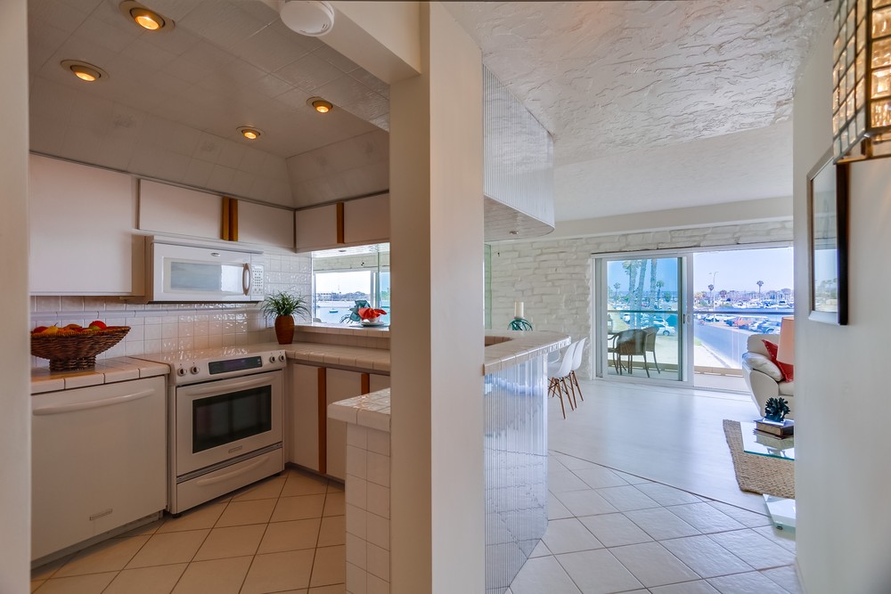 Virtual tour photo 13 of 63 for 3500 Bayside Walk #2c
