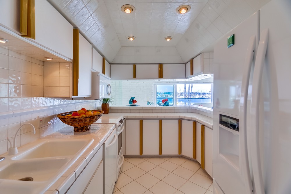 Virtual tour photo 14 of 63 for 3500 Bayside Walk #2c