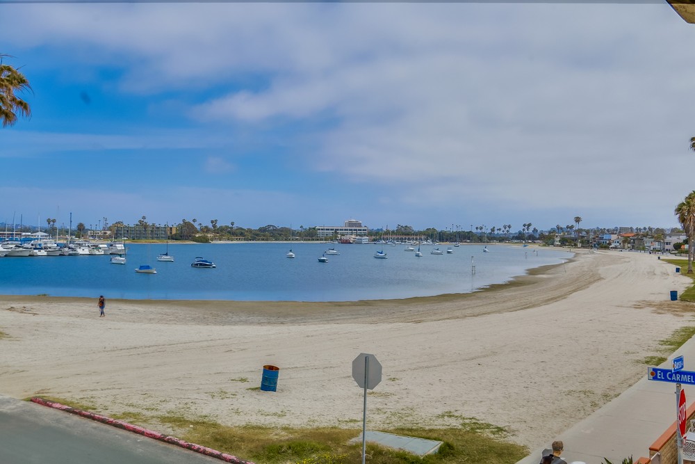 Virtual tour photo 37 of 63 for 3500 Bayside Walk #2c