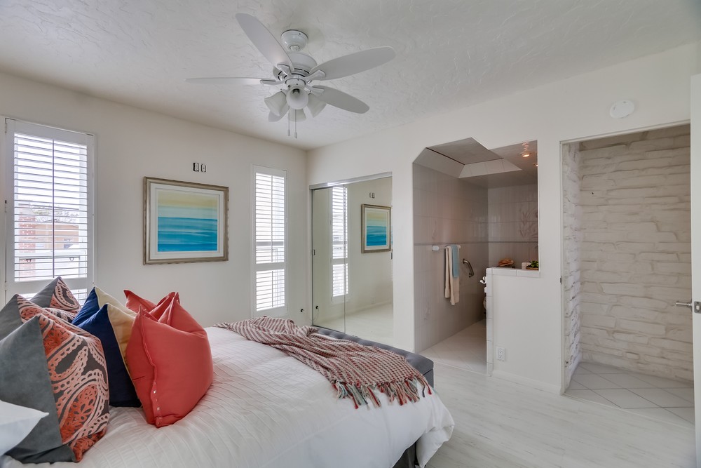 Virtual tour photo 48 of 63 for 3500 Bayside Walk #2c