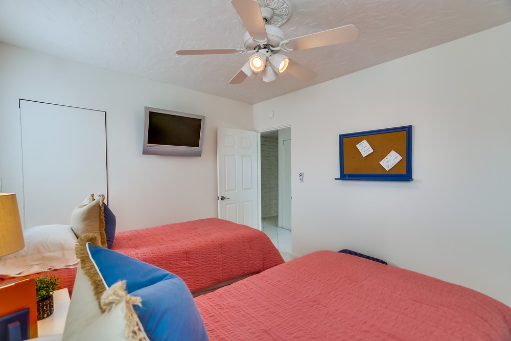 Virtual tour photo 54 of 63 for 3500 Bayside Walk #2c
