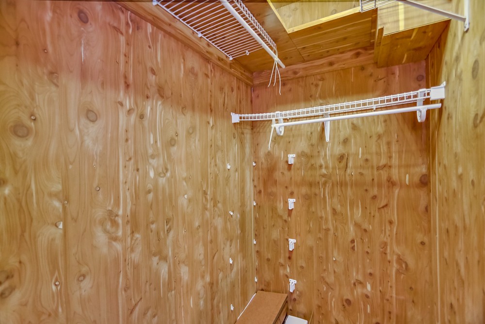 Virtual tour photo 56 of 63 for 3500 Bayside Walk #2c