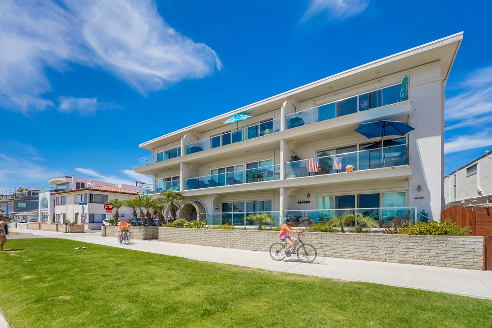Virtual tour photo 5 of 58 for 3500 Bayside Walk #3c