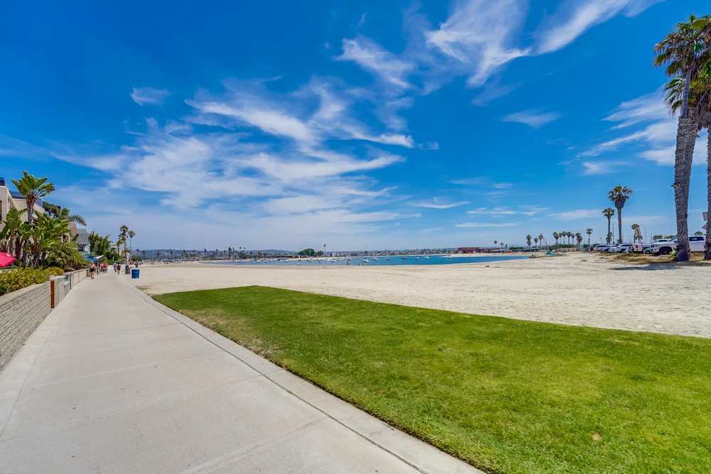 Virtual tour photo 6 of 58 for 3500 Bayside Walk #3c