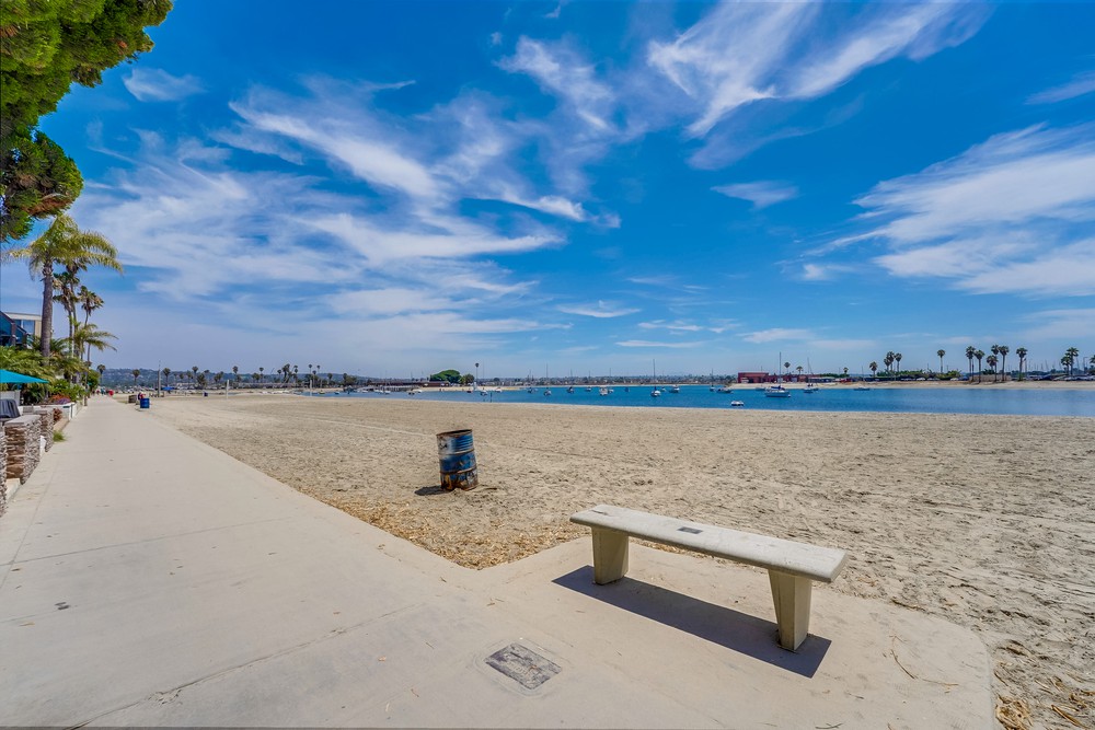 Virtual tour photo 7 of 58 for 3500 Bayside Walk #3c