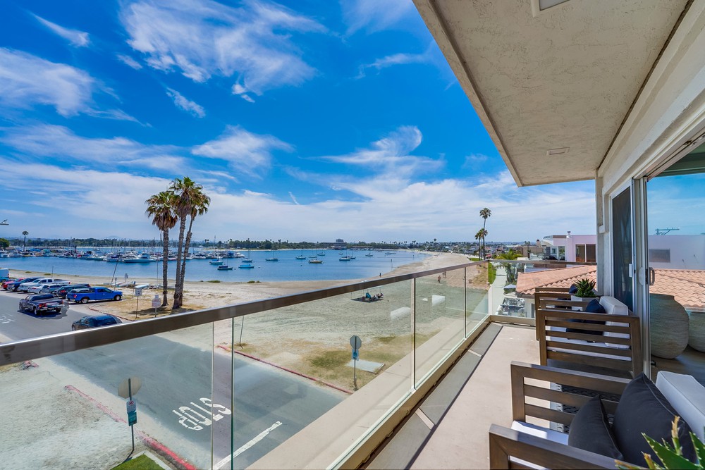 Virtual tour photo 43 of 58 for 3500 Bayside Walk #3c