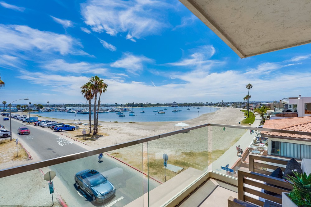 Virtual tour photo 45 of 58 for 3500 Bayside Walk #3c