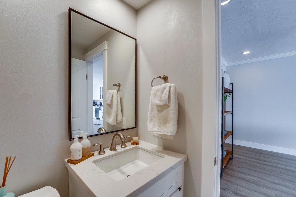 Virtual tour photo 50 of 58 for 3500 Bayside Walk #3c