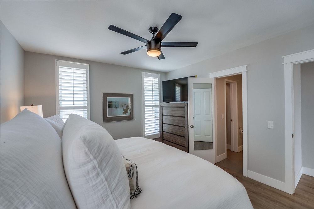 Virtual tour photo 52 of 58 for 3500 Bayside Walk #3c