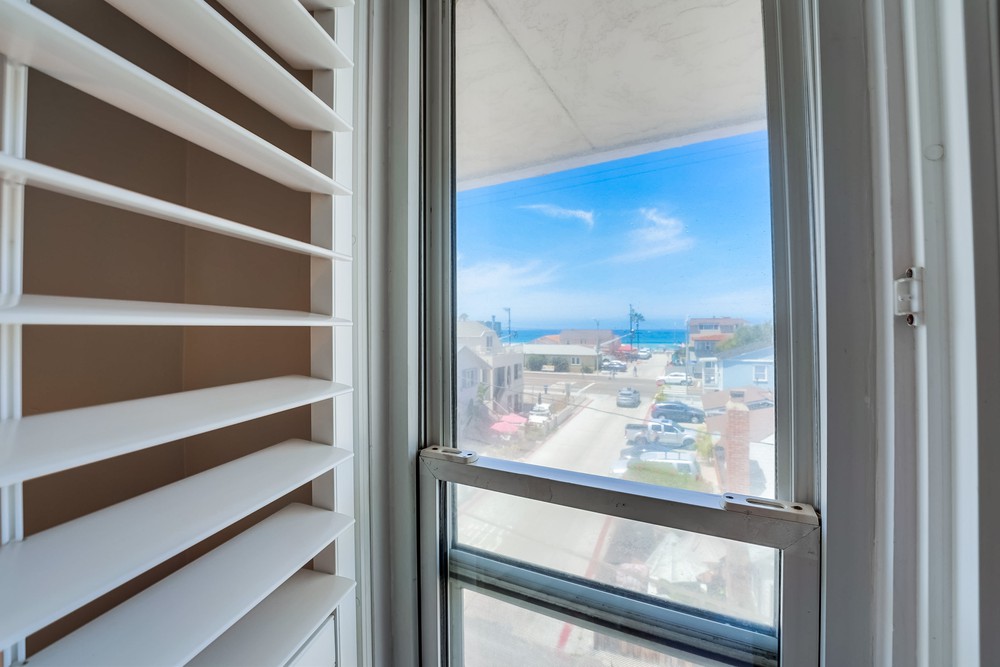 Virtual tour photo 53 of 58 for 3500 Bayside Walk #3c