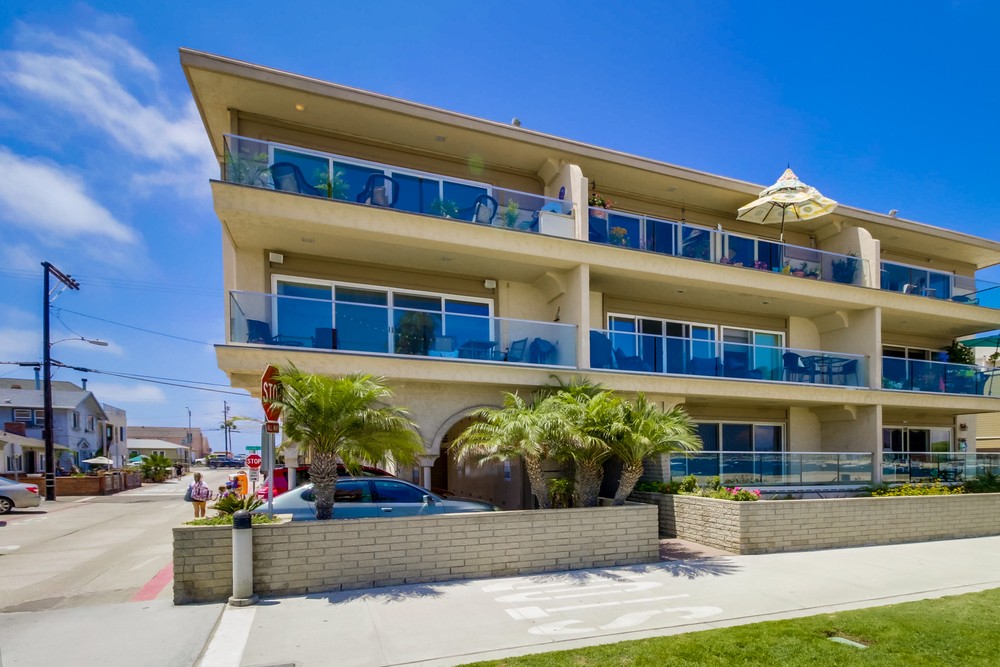 Virtual tour photo 5 of 52 for 3500 Bayside Walk #3c