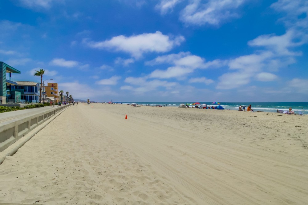 Virtual tour photo 8 of 52 for 3500 Bayside Walk #3c