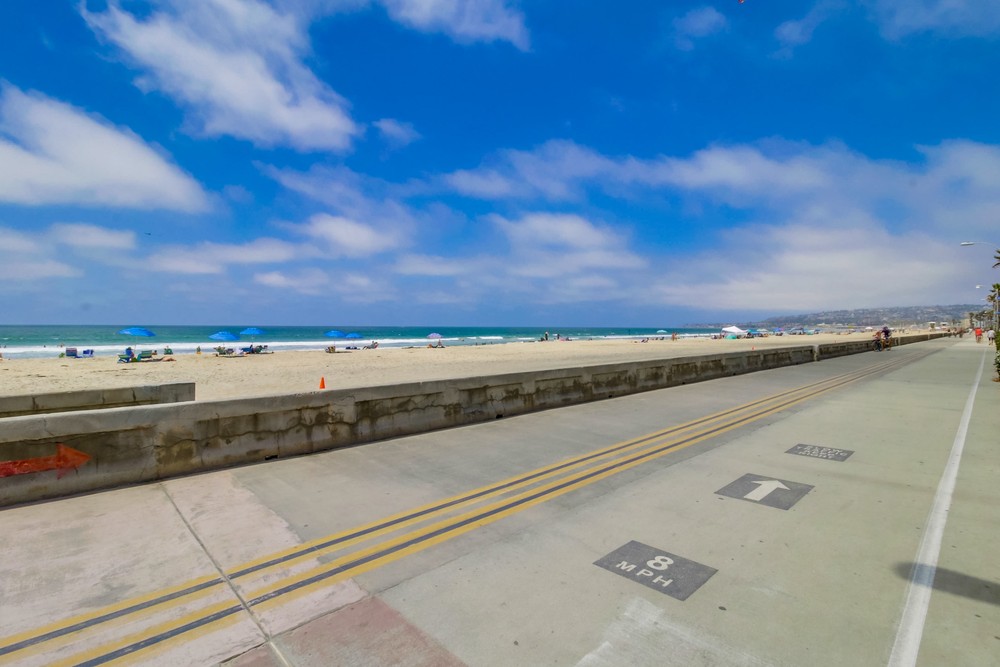 Virtual tour photo 16 of 52 for 3500 Bayside Walk #3c