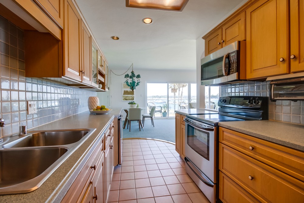 Virtual tour photo 34 of 52 for 3500 Bayside Walk #3c