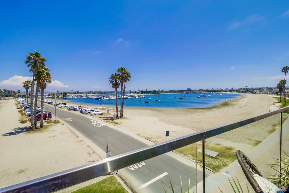 Virtual tour photo 48 of 52 for 3500 Bayside Walk #3c