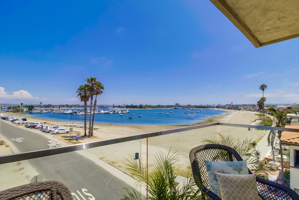 Virtual tour photo 49 of 52 for 3500 Bayside Walk #3c